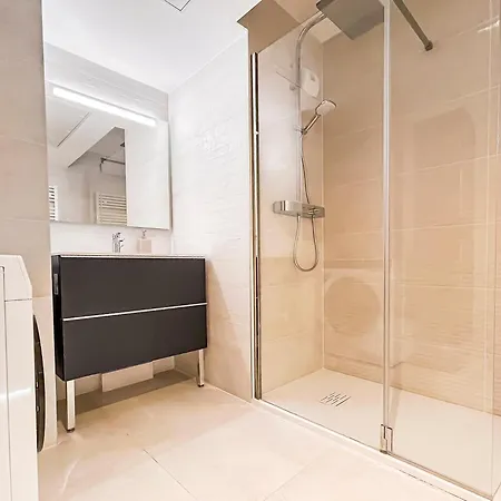 아파트 Elegant T2 Avec Piscine & Balcon Panoramique 로퀴에브륀캡마르탱