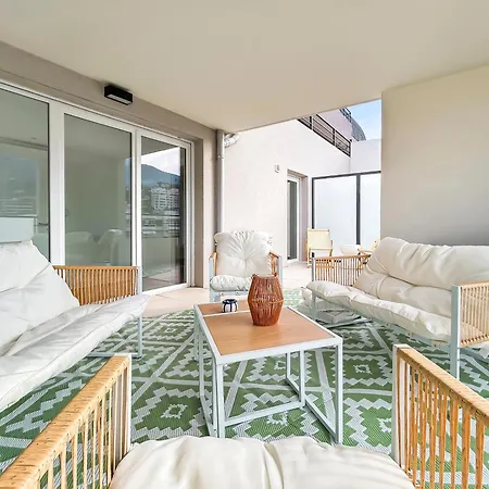 Elegant T2 Avec Piscine & Balcon Panoramique דירה
